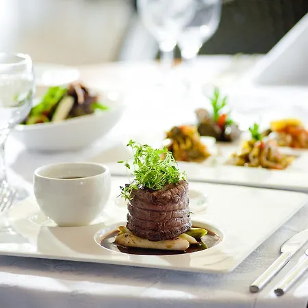 Hilton Bodrum Turkbuku & ゴルトゥルブク