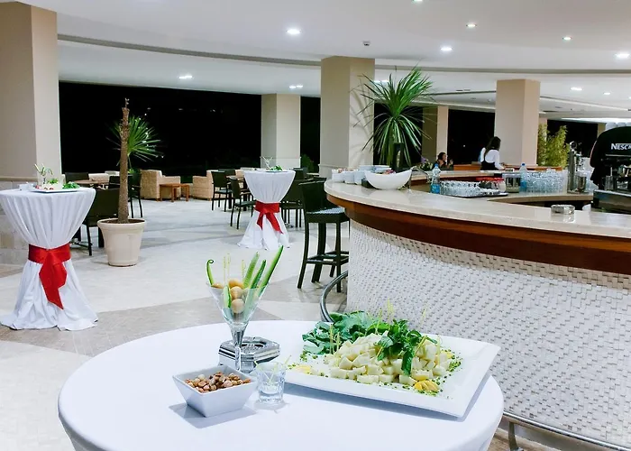 Hilton Bodrum Turkbuku & Курортный комплекс 5*