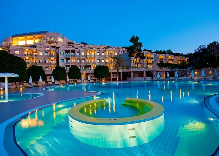 Hilton Bodrum Turkbuku & 5* Гёльтюрбюку