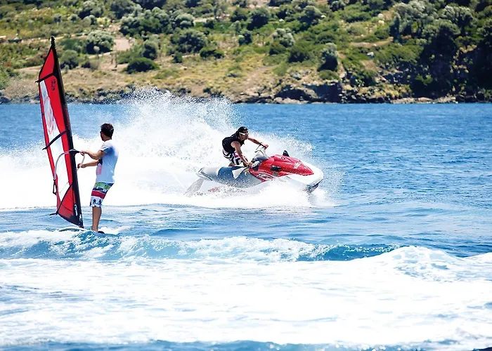 Hilton Bodrum Turkbuku & Курортный комплекс 5*