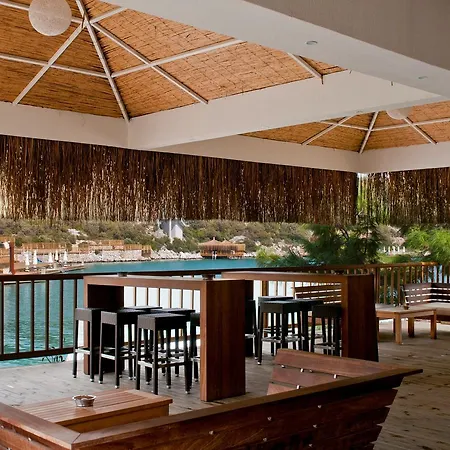 Hilton Bodrum Turkbuku & Resort