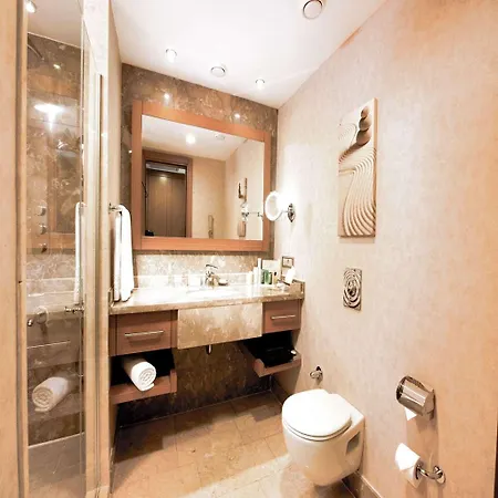 Hilton Bodrum Turkbuku & 5* Göltürkbükü